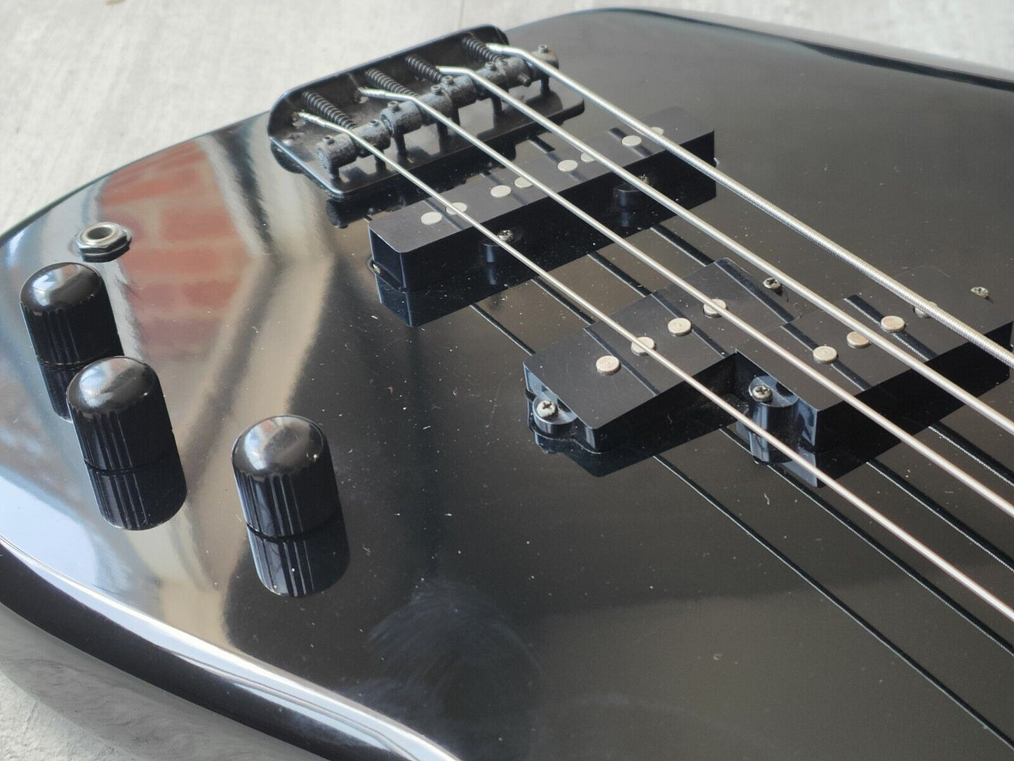 1989 Fender Japan "Jazz Bass Special" (Black)