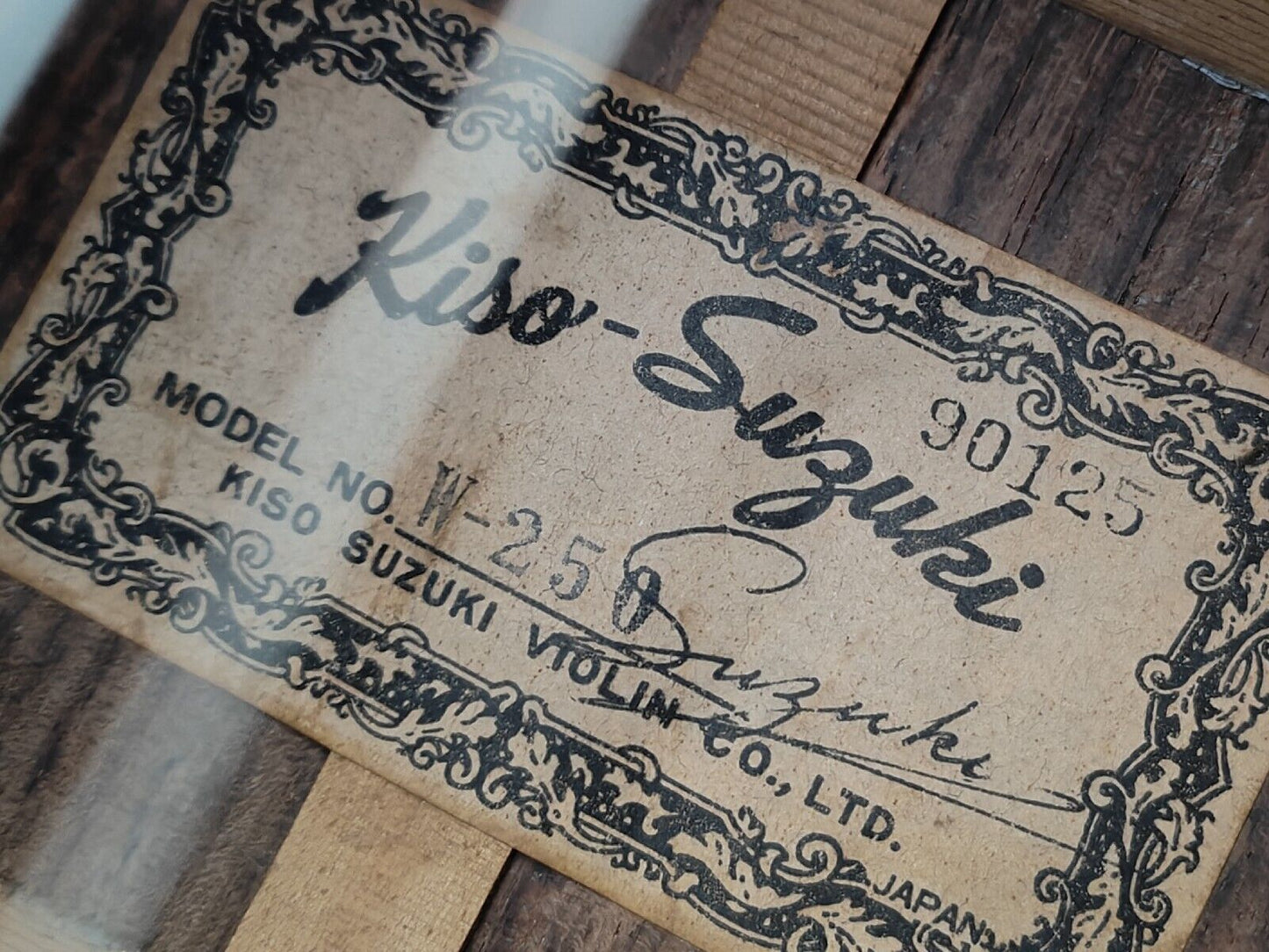 1980's Suzuki W-250 Japanese Vintage Acoustic Guitar (Natural)