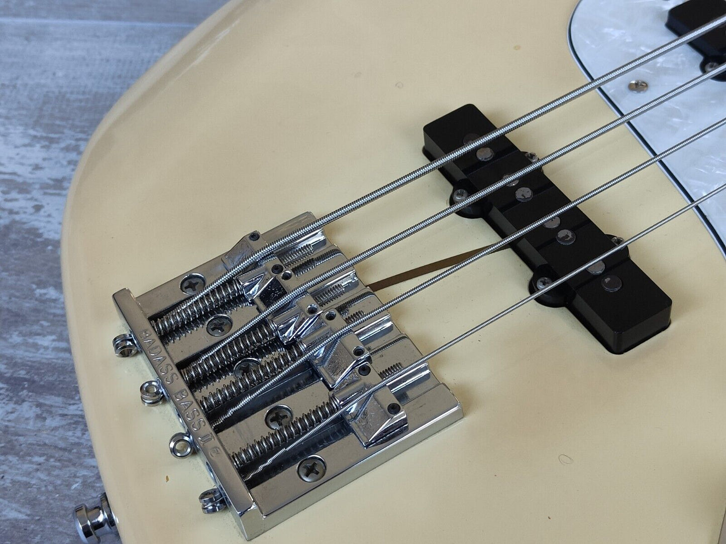 1999 Fender Japan (by Tokai) JB62-58 '62 Reissue Jazz Bass (Vintage White)