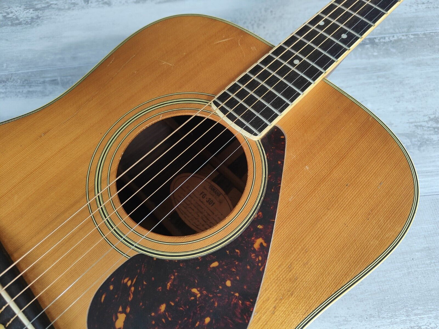 1970's Yamaha FG-301 Japanese Vintage Acoustic Dreadnought Guitar (Natural)