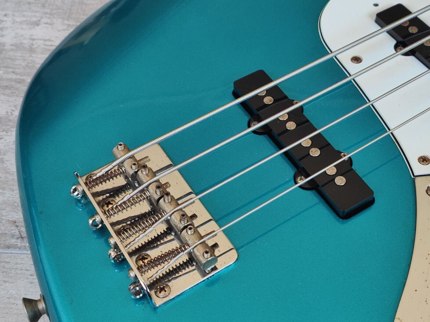 2002 Fender Japan Jazz Bass Standard (Lake Placid Blue)