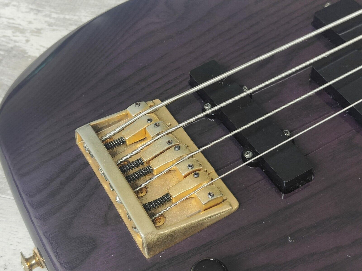 1992 Greco Japan PJB-380 Medium Scale Bass (Purple)