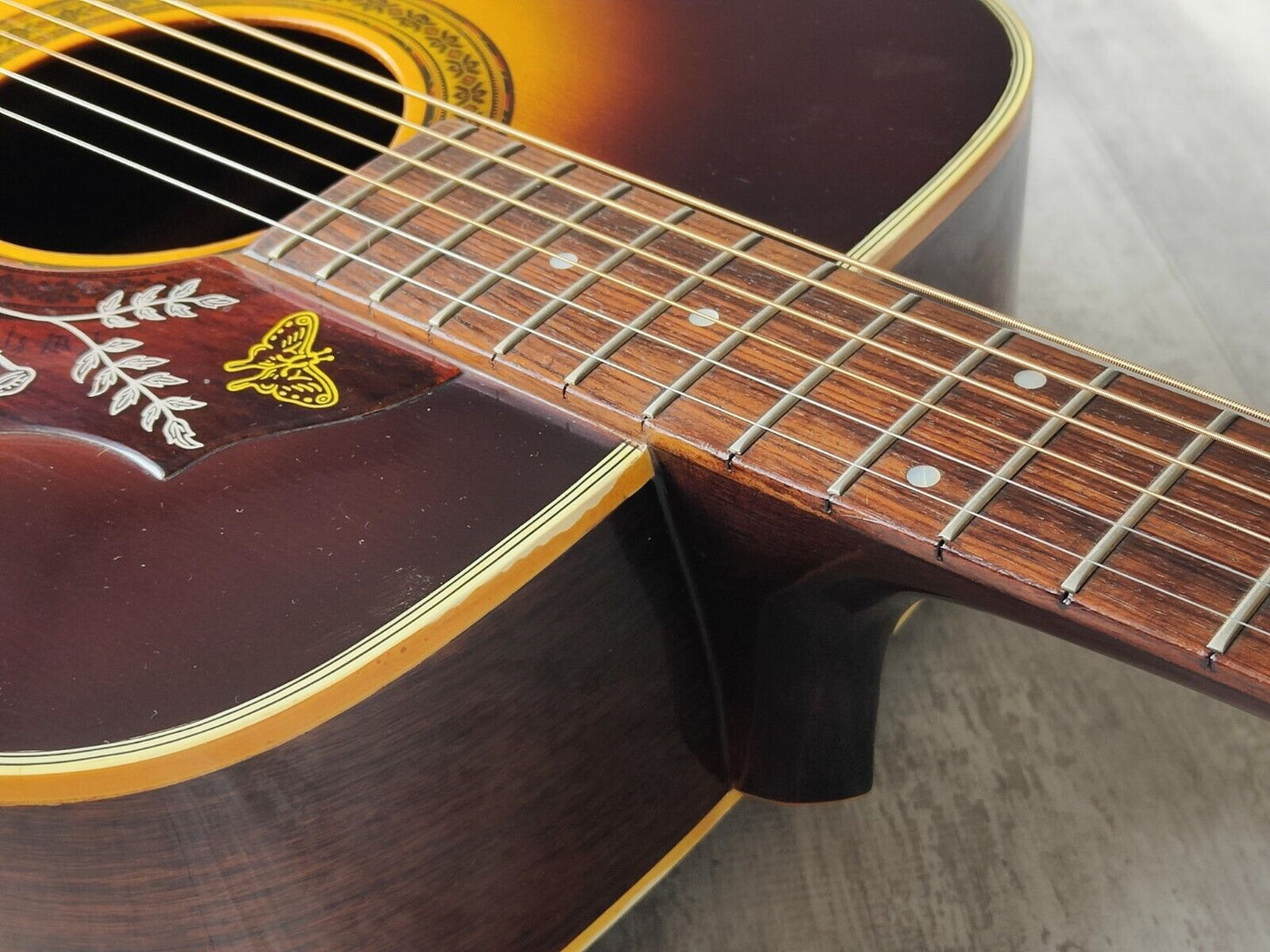 1970's Alvarez Hummingbird Japanese Vintage Acoustic Guitar (Brown Sunburst)