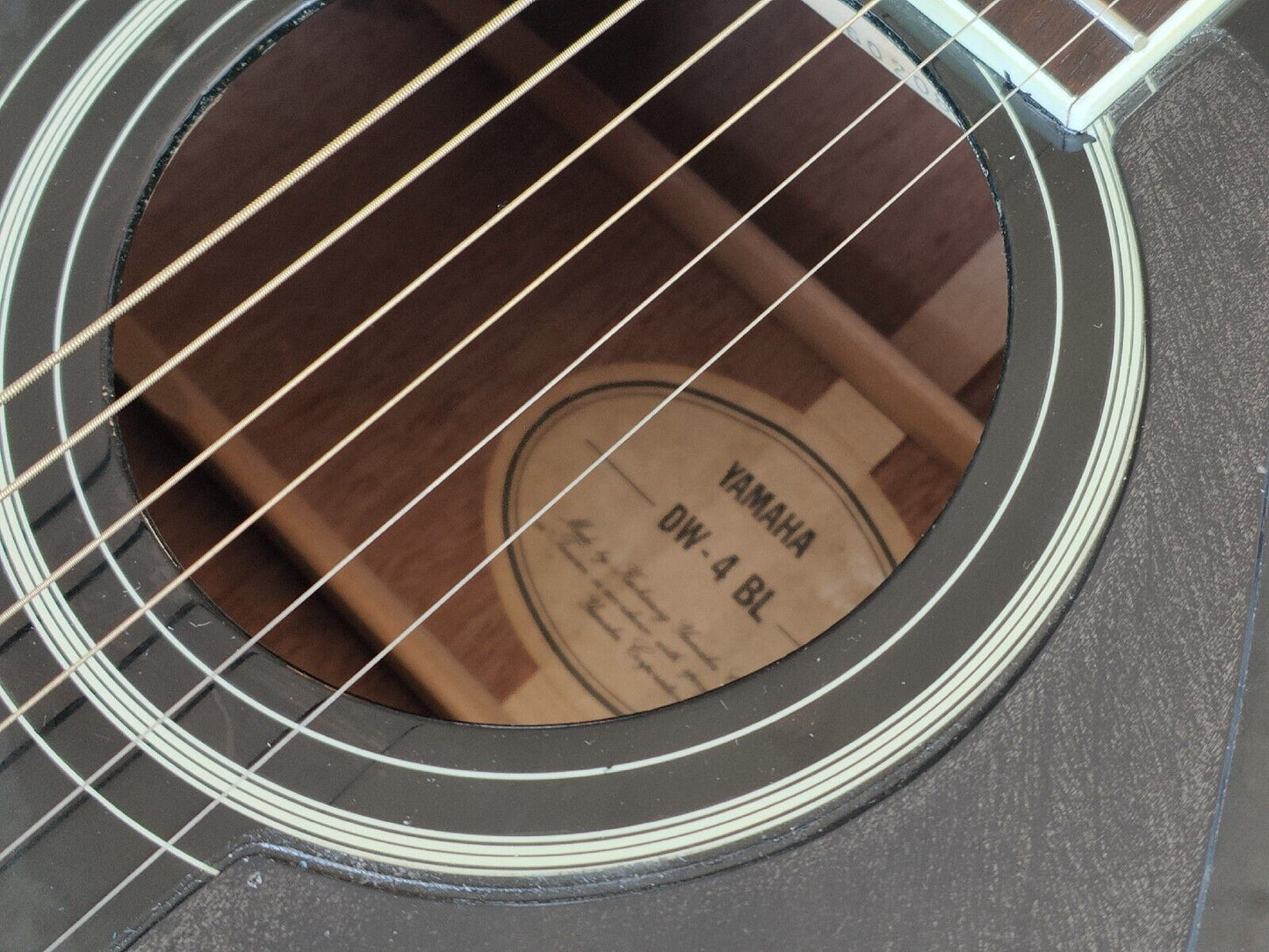 1990's Yamaha DW-4BL Acoustic Guitar (Black)