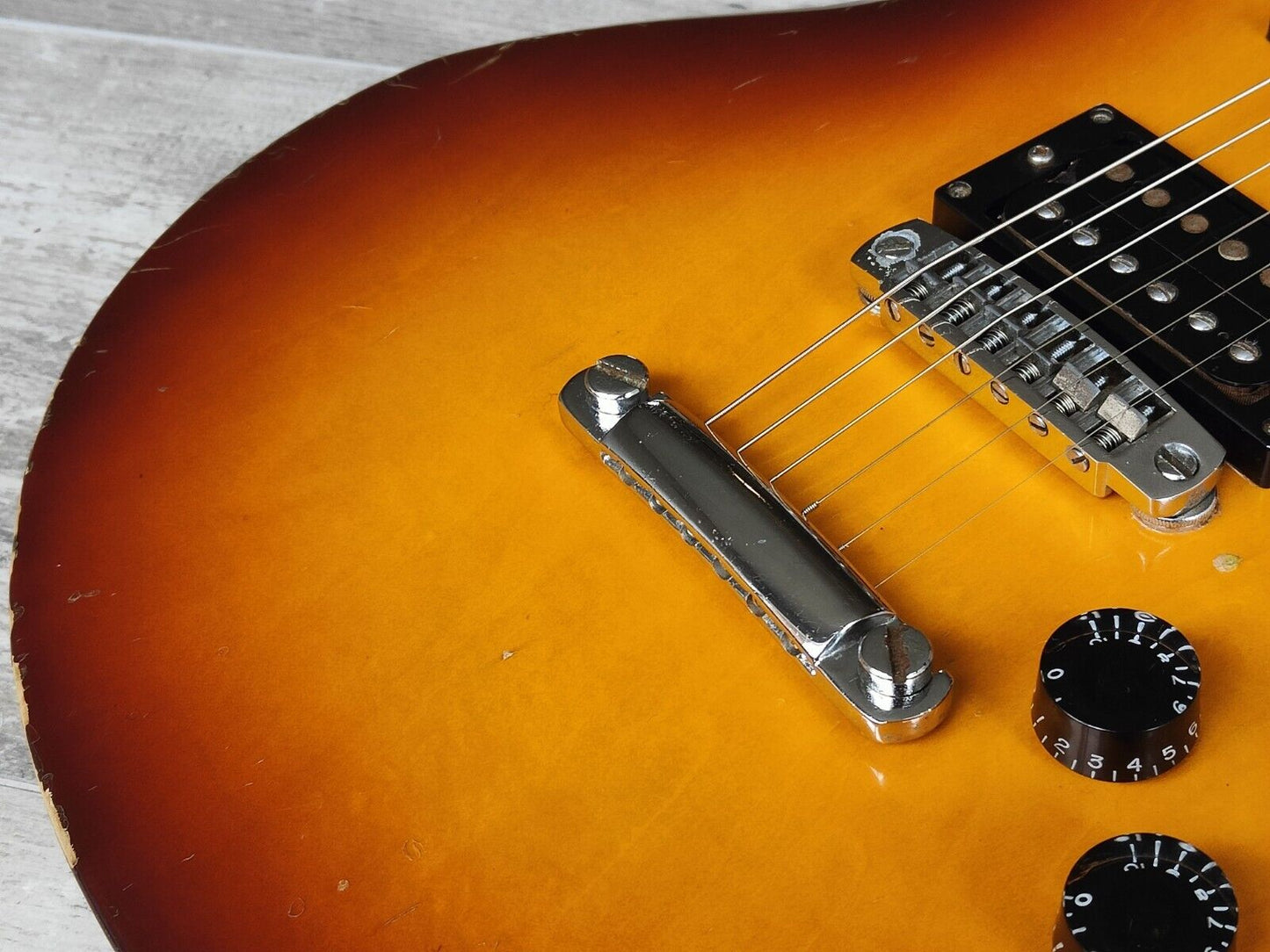 1976 Westminster (by Matsumoku) Japan L390S L6-S Style Single Cutaway (Sunburst)