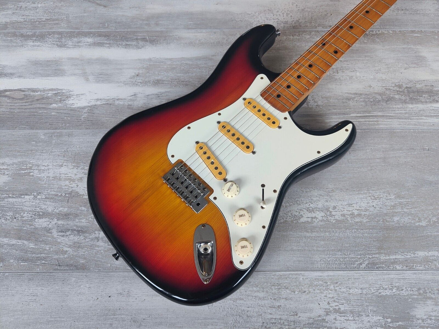 1970's Camel Journeycast Japan Stratocaster (Three Tone Sunburst)