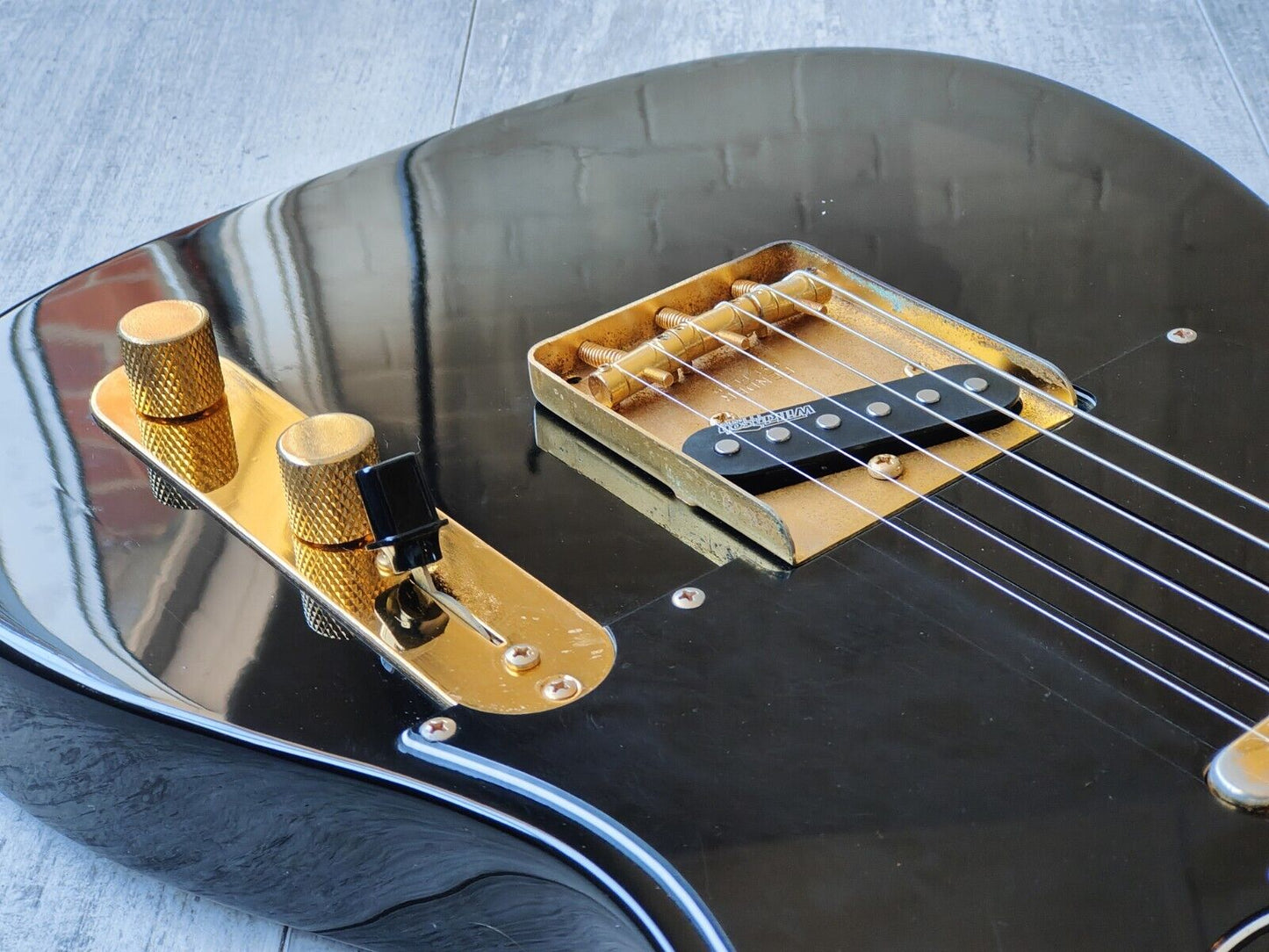 1994 Fender Japan TLG80-60 Vintage Telecaster (Black & Gold)