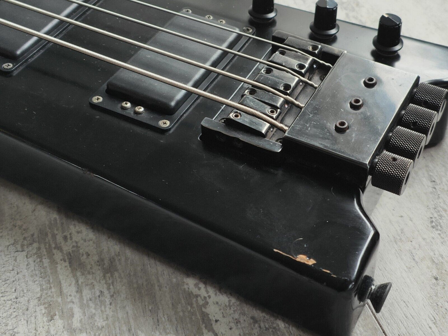Unknown Hohner B2 Style Headless Bass Guitar (Black)