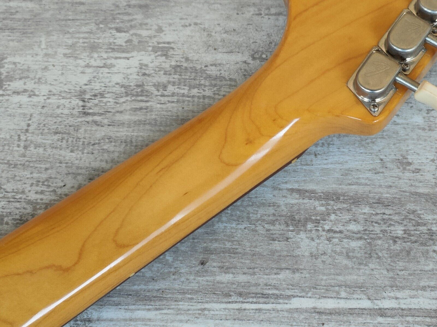 2017 Fender Japan Traditional 60's Mustang (Vintage White)