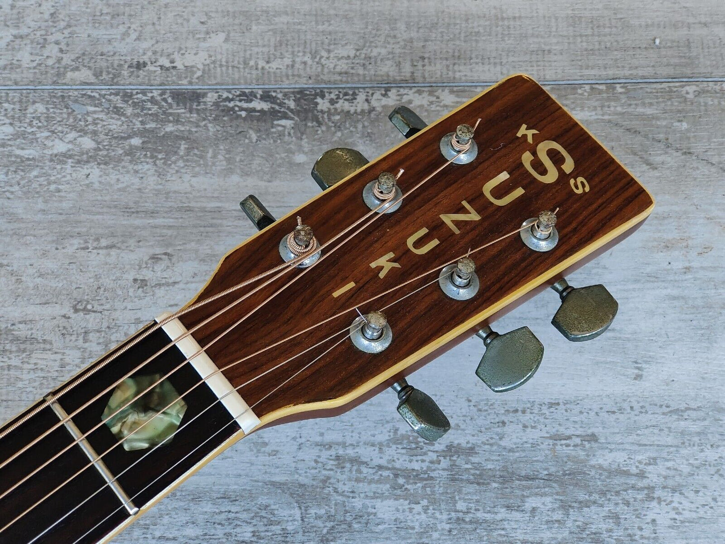 1980's Suzuki W-250 Japanese Vintage Acoustic Guitar (Natural)