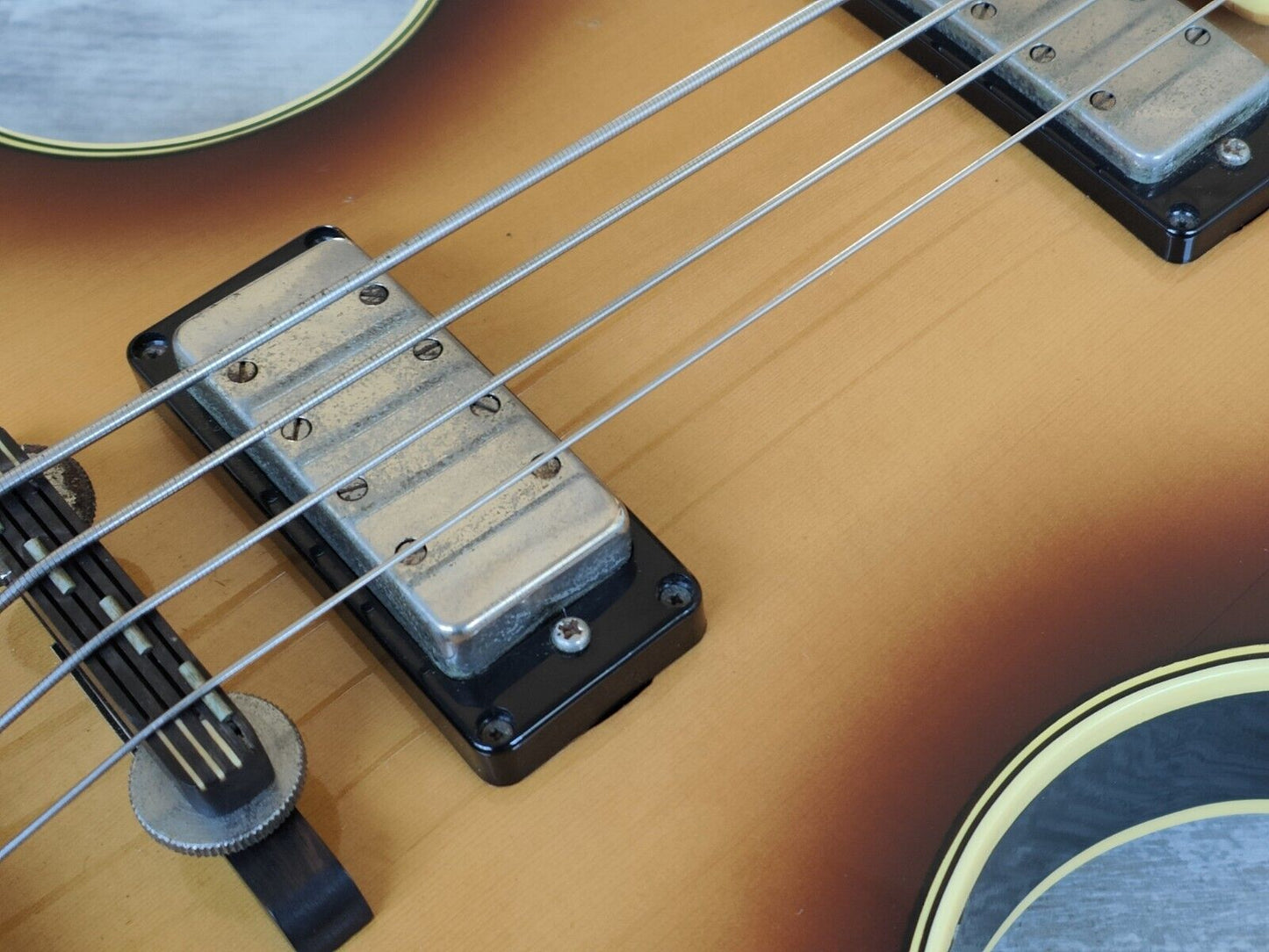 1982 Greco VB-50 Violin Beatle Bass (Brown Sunburst)