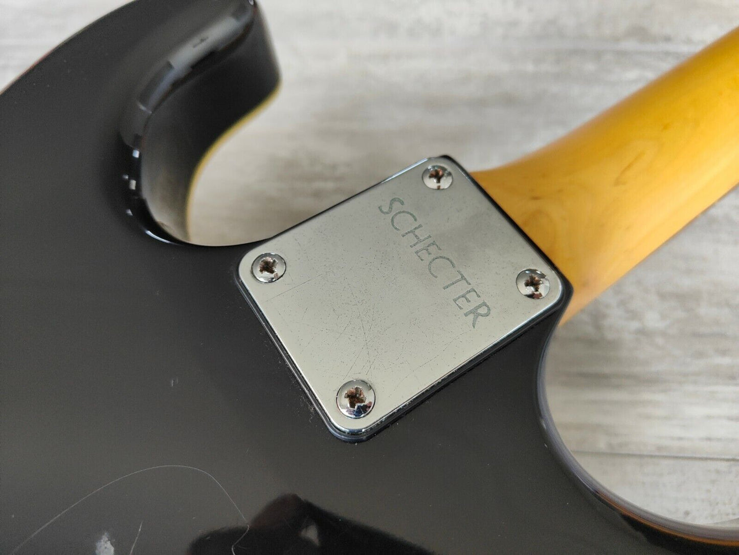 Schecter Proguage EX Series PS-540EX HSH Superstrat (Quilted Purple)