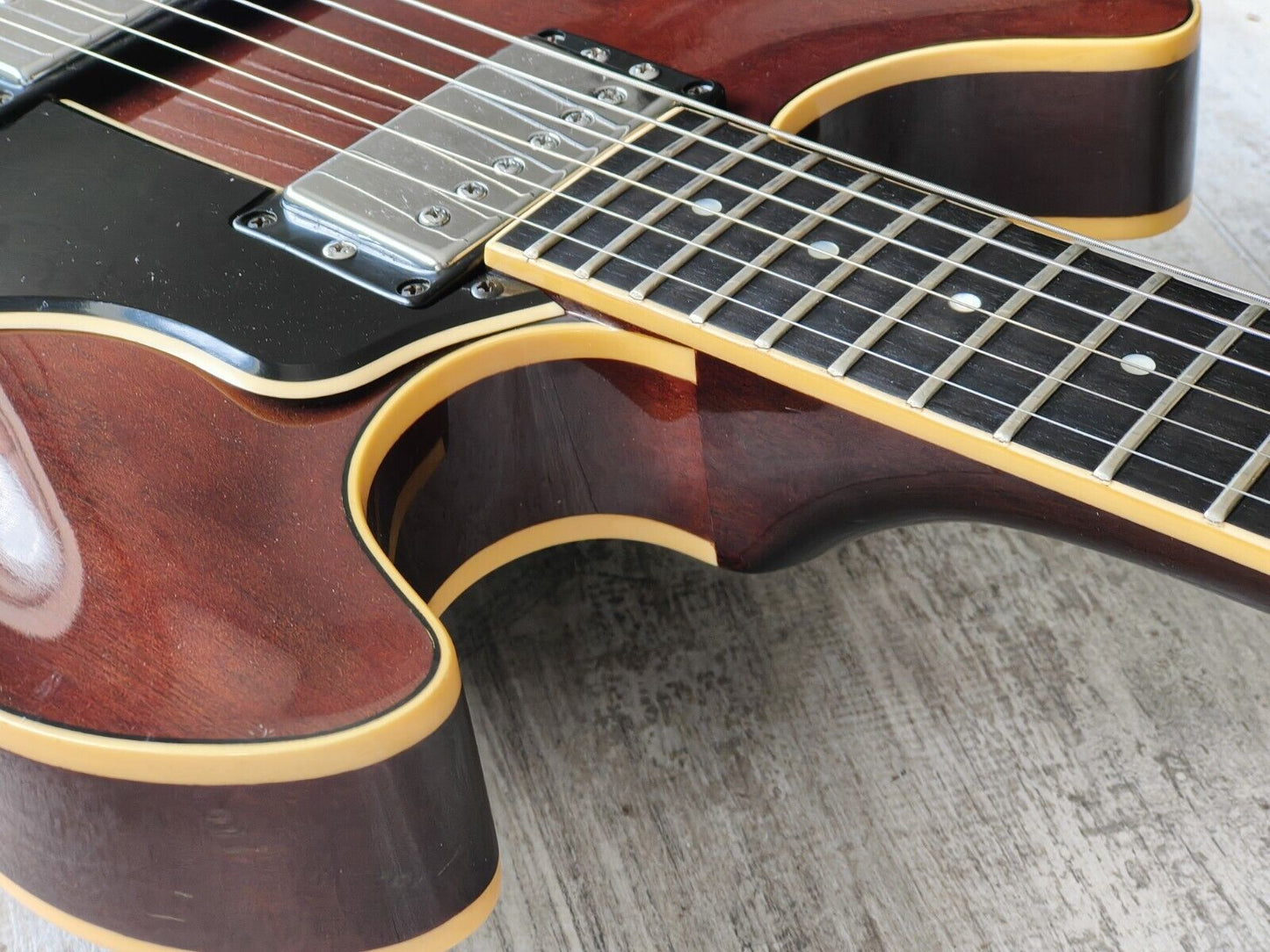 1980 Yamaha Japan SA-1000 ES-335 Semi Hollowbody Electric Guitar (Walnut Stain)