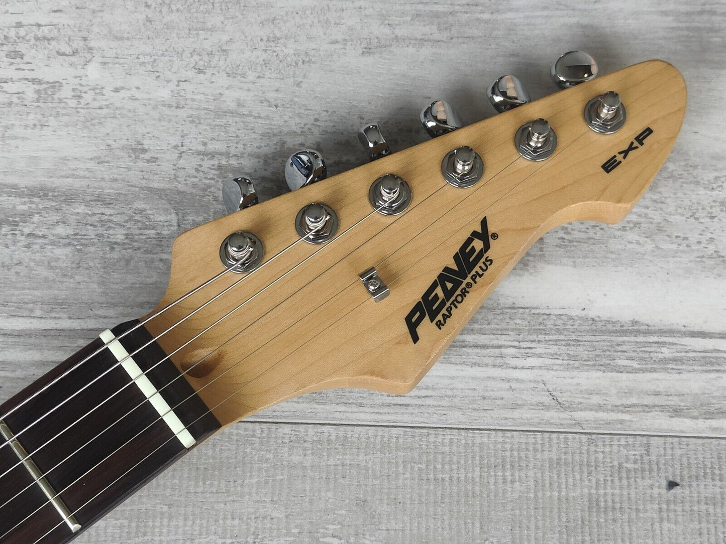 Peavey Raptor Plus HSS (Sunburst)