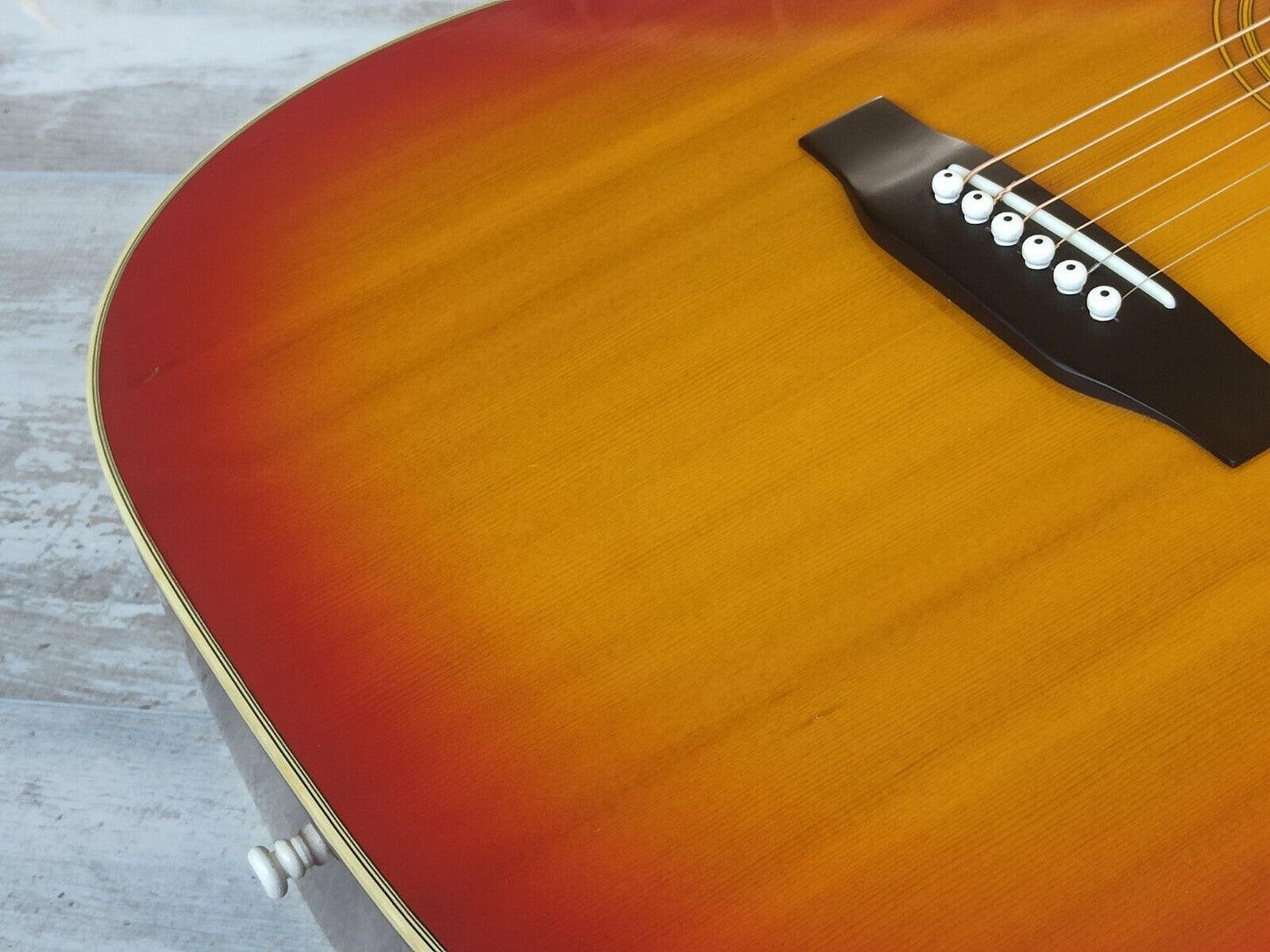 1970's Morris WH-20 Hummingbird Japanese Vintage Acoustic Guitar (Sunburst)