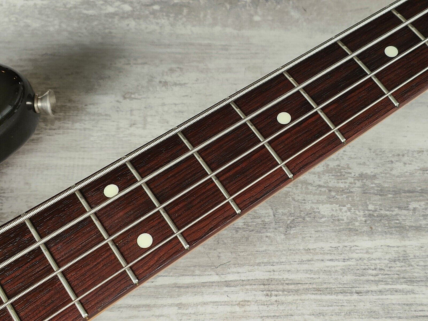 1993 Fender Japan (by Fujigen) JB62-58 '62 Reissue Jazz Bass (Sunburst)