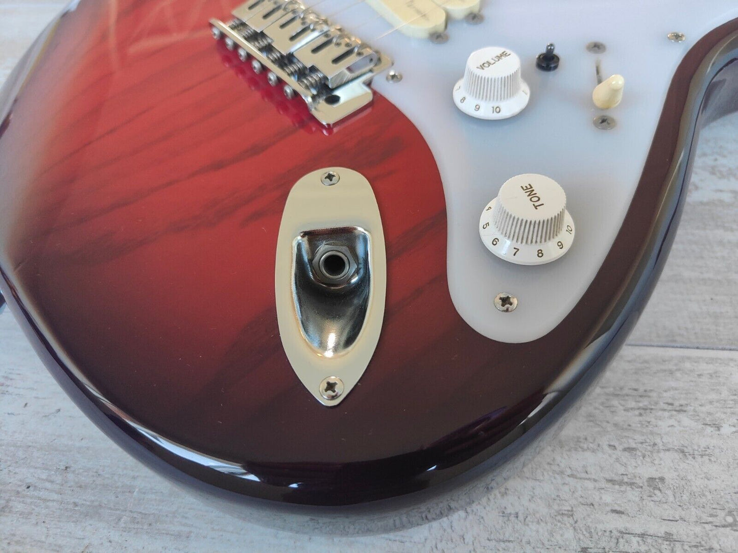 1991 Levinson Blade RH-4-EC HSS Passive Stratocaster (Misty Violet)