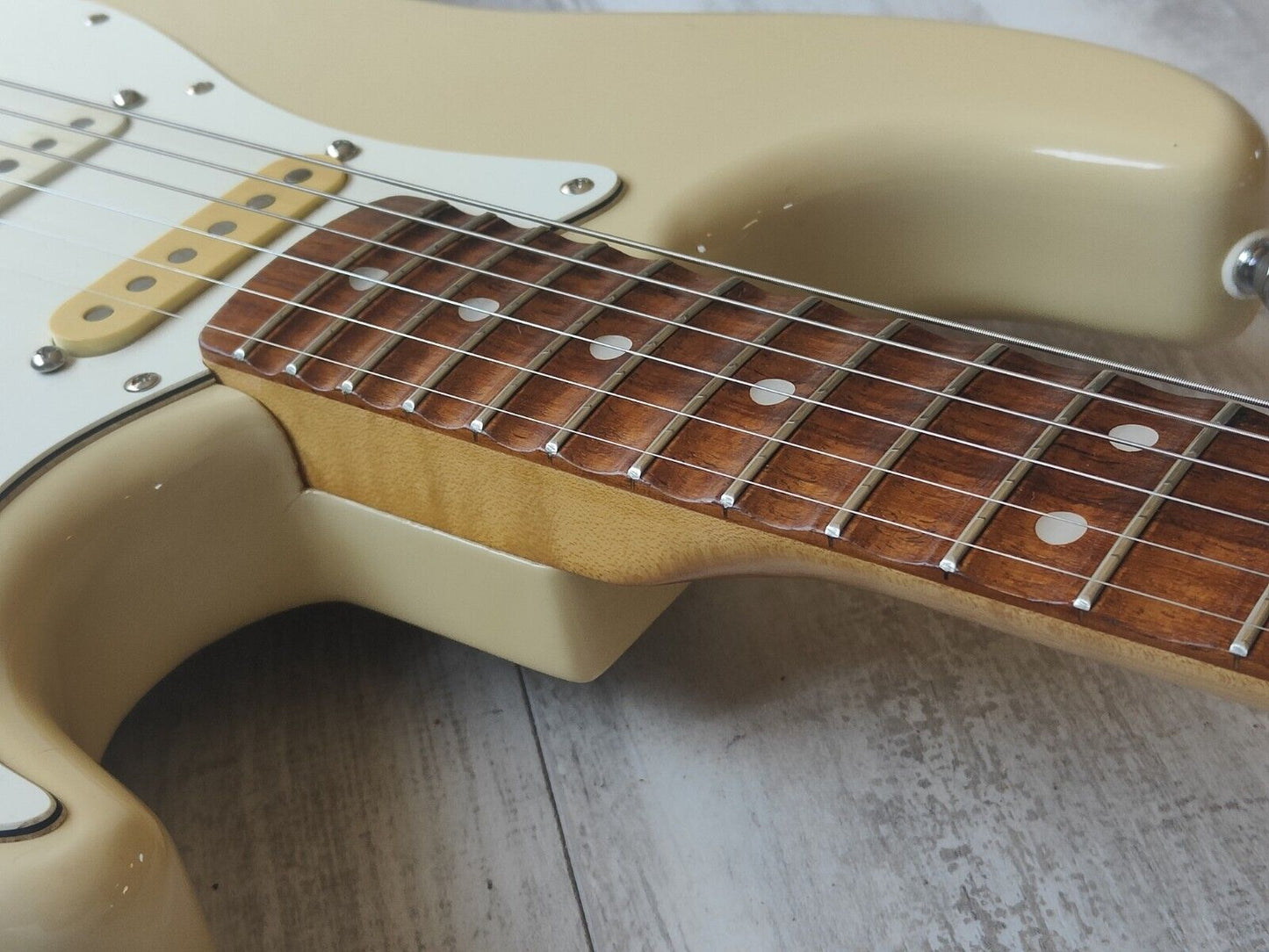 1982 Tokai Japan SS-48 Silver Star Scallop Stratocaster (Vintage Olympic White)