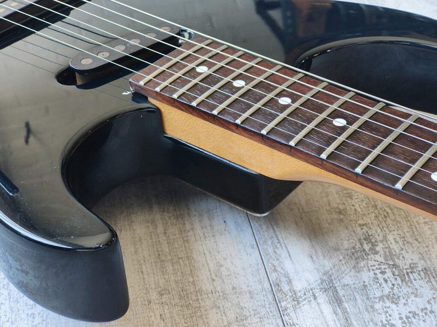 1991 Charvel Jackson Japan DK-060-SH Dinky (Black)