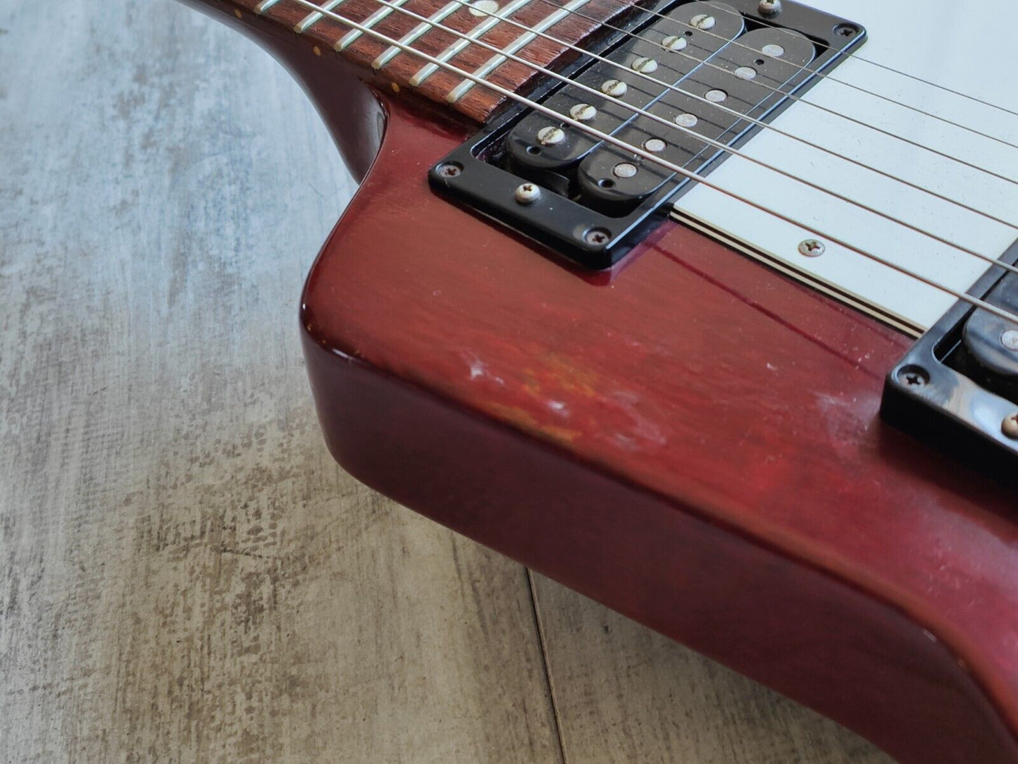 1998 Gibson USA '76 Reissue Explorer (Cherry Red)