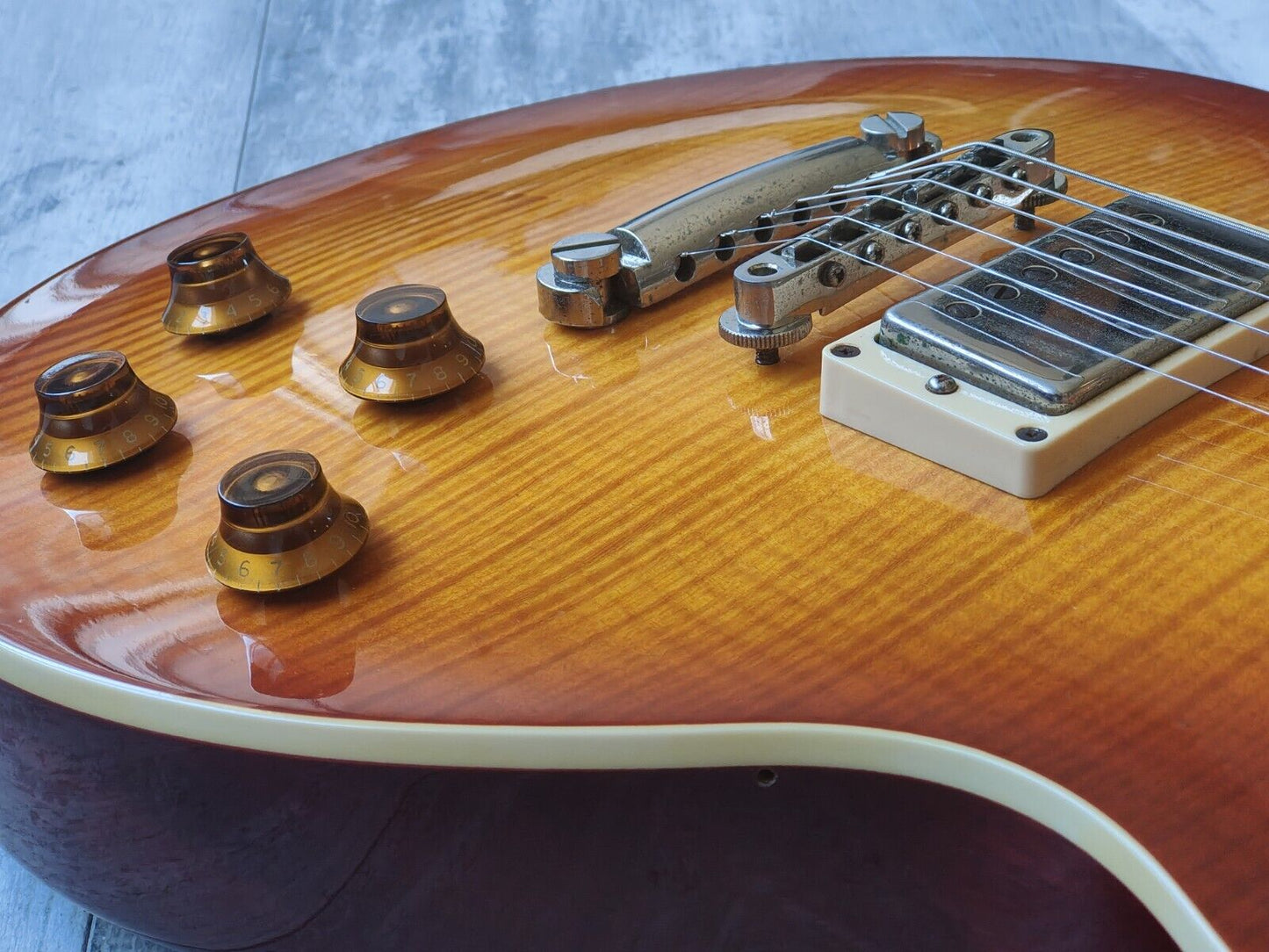 2016 FGN (Fujigen Japan) NLS-200 Neo Classic Les Paul Standard (Faded Cherry)