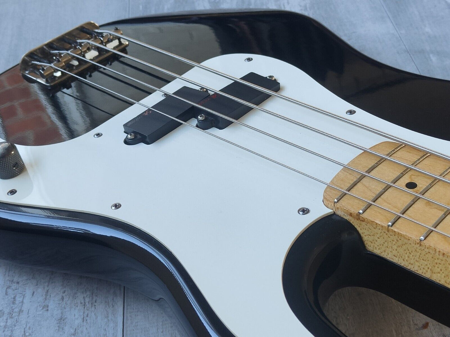 1990's Morris Hurricane EXB-03 Precision Bass (Black)