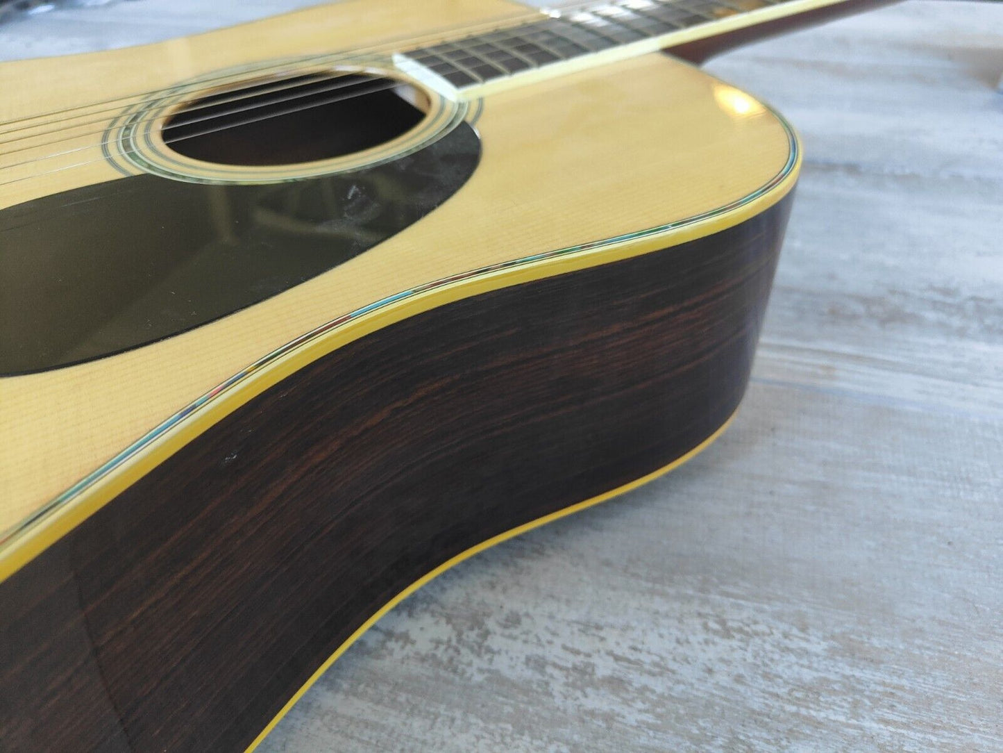 1980's Morris W-25 Japanese Vintage Acoustic Dreadnought Guitar (Natural)