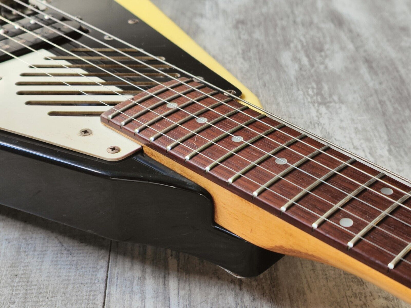 1992 Greco MINI-FV Mini V w/Onboard Speaker (Schenker Black/White)