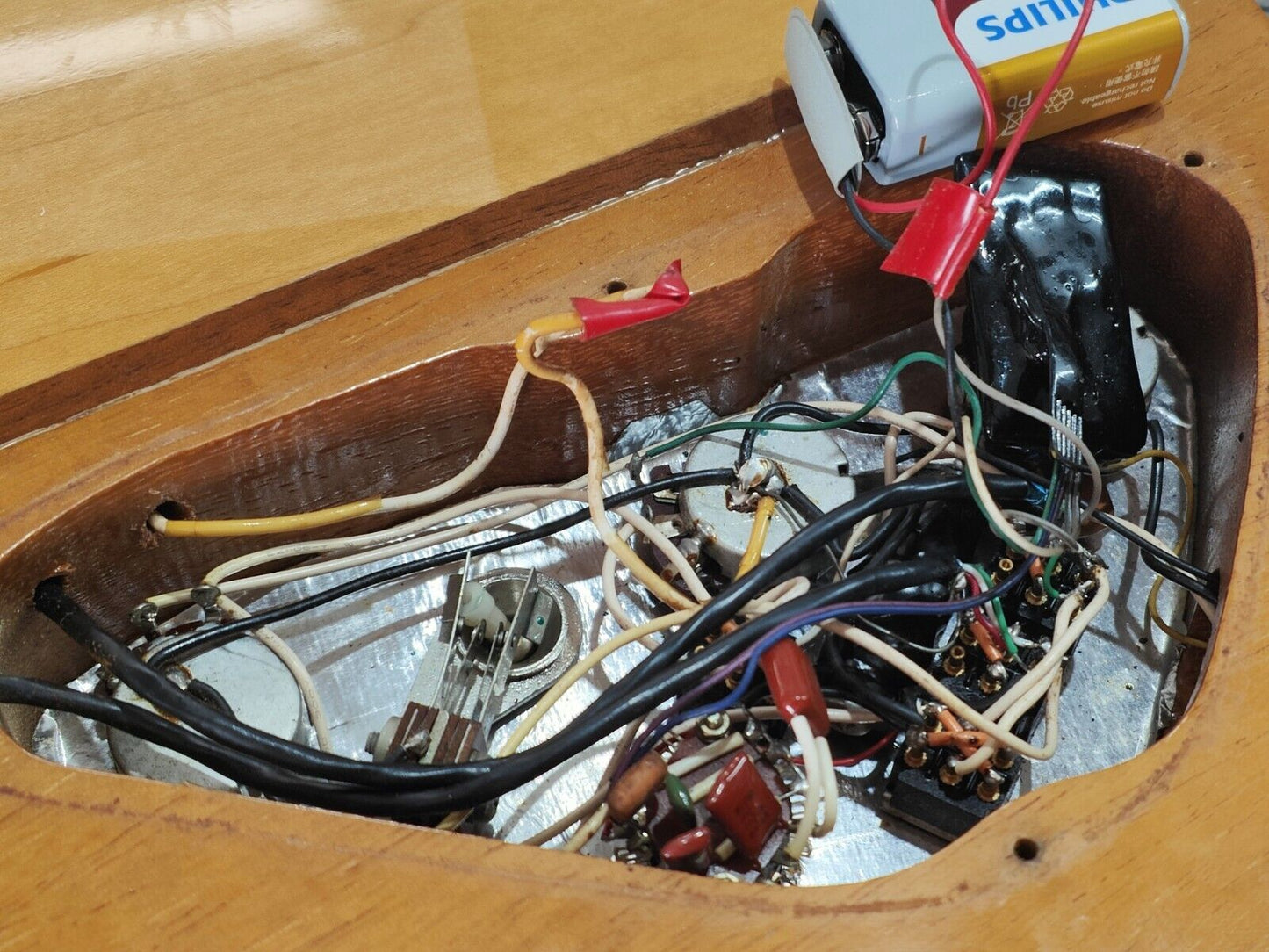 1980 Fernandes Japan FEG-150 (BC Rich Eagle) Neckthrough w/Dimarzio's (Natural)