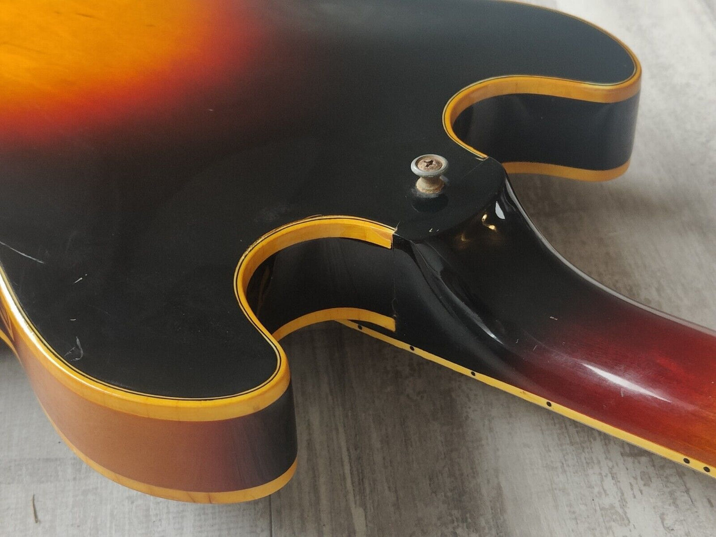 1982 Greco Japan SV-600 Super View Semi Hollowbody (Sunburst)