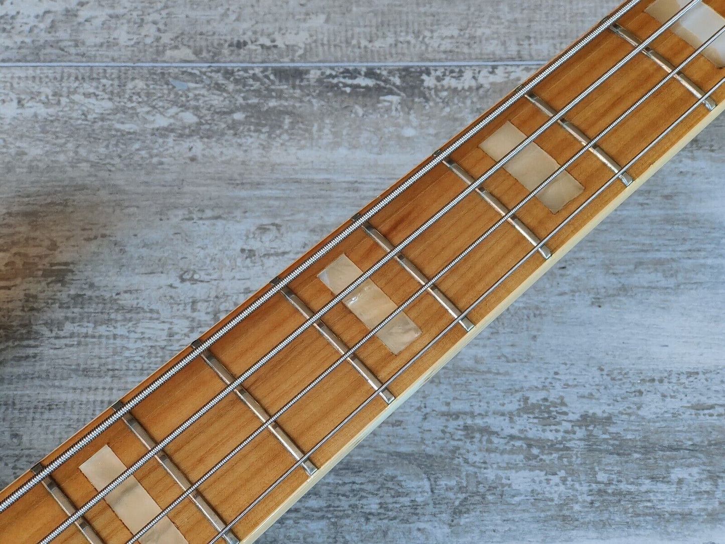 1970's Camel Japan Tour Jazz Bass (Sunburst)