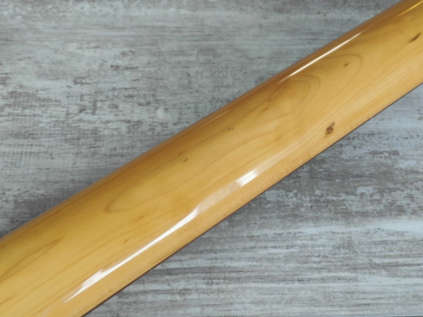 1977 Greco Japan PB420W Mercury Precision Bass (Vintage White)