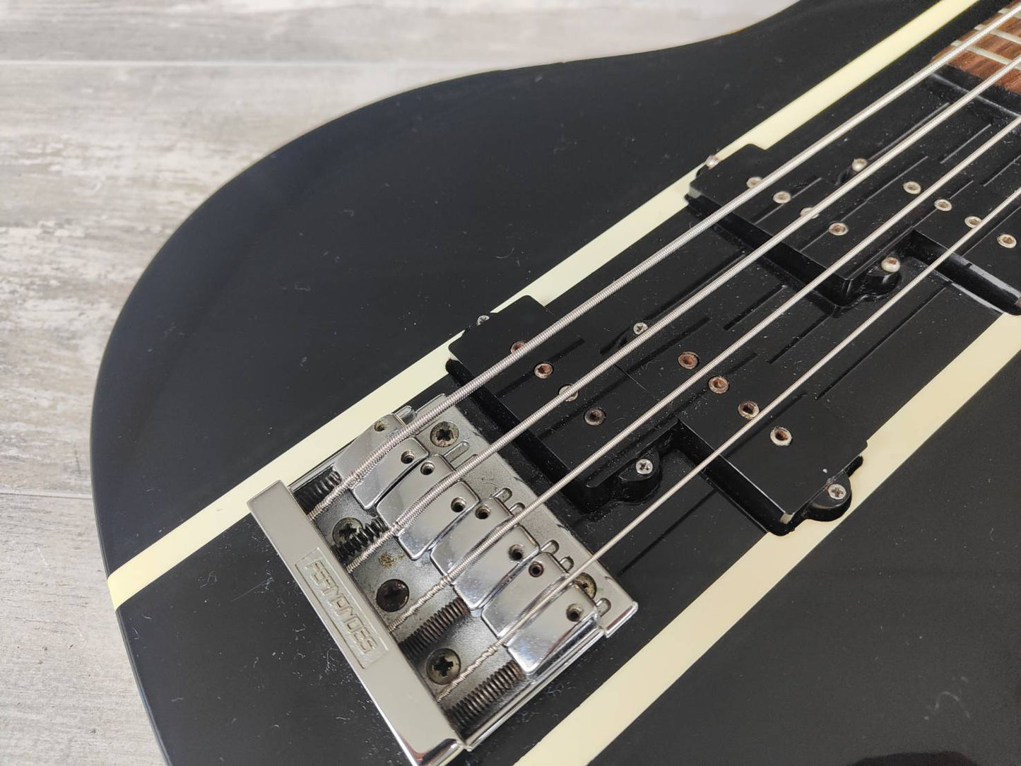 1996 Burny (Fernandes) EB-95X "X Japan" Signature Eagle Bass