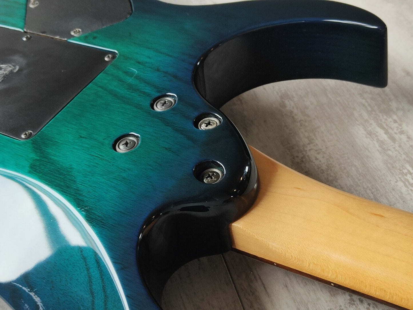 1995 Ibanez Japan RG670 HSH Superstrat (Royal Blue Sunburst)