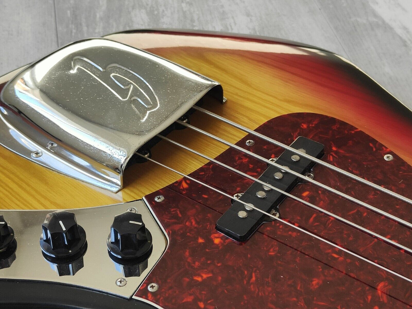 1975 Greco Japan JB 450S Jazz Bass (Sunburst)