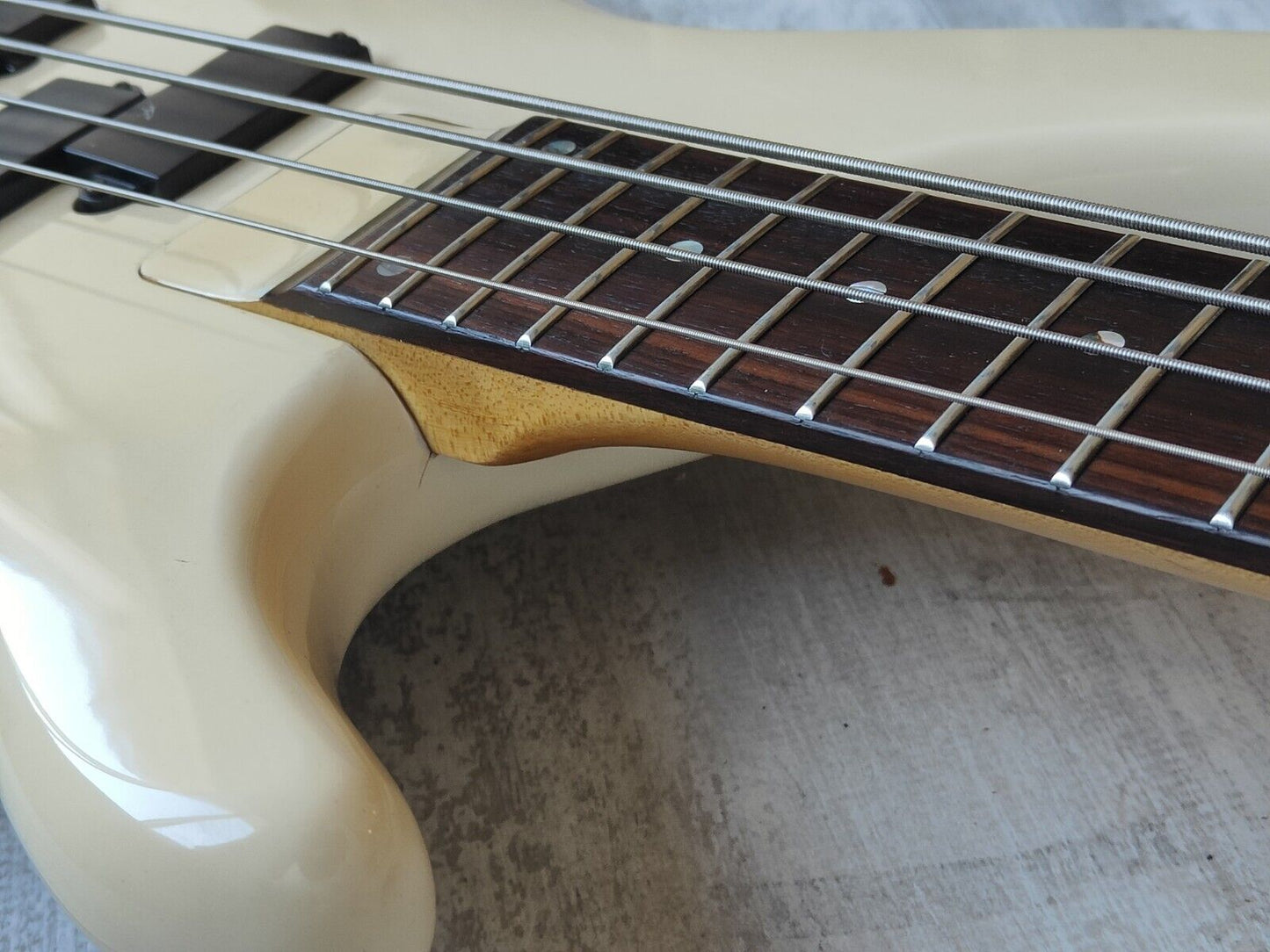 1998 Aria Pro II IGB-50 Integra Series Active Bass (Aged White)