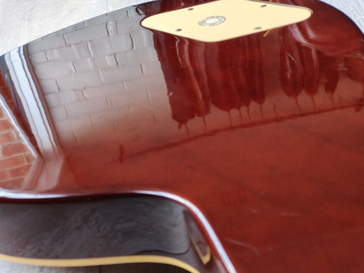 1998 Epiphone Limited Edition Les Paul Standard Bass (Brown Sunburst)