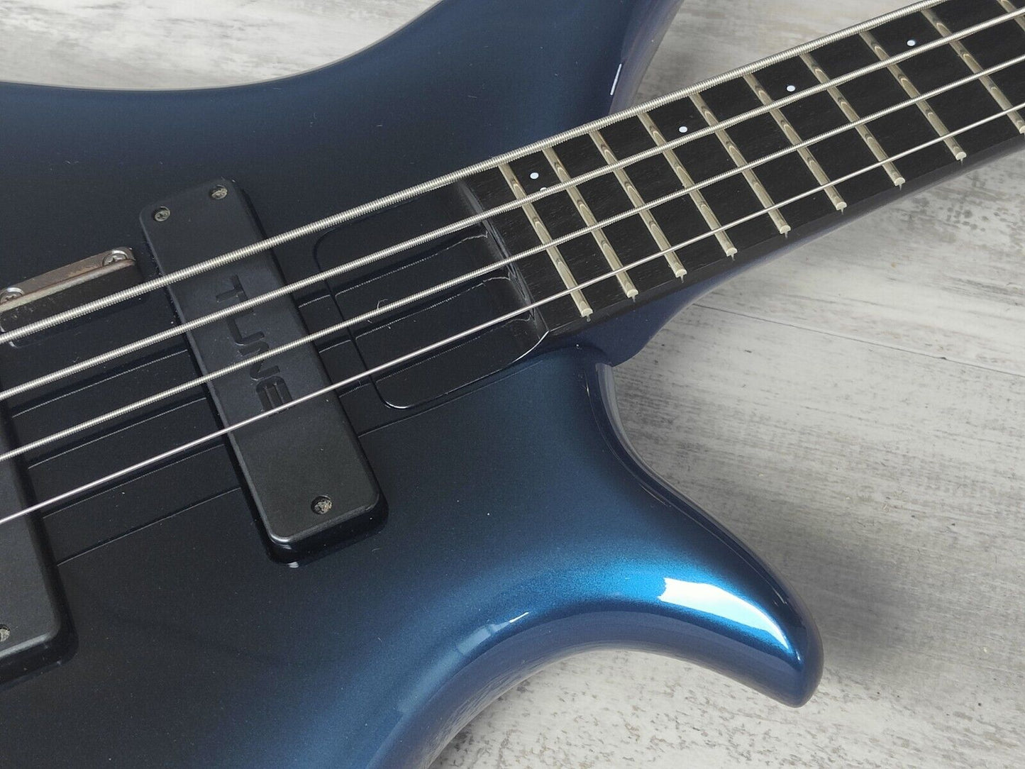 TUNE Korea TWX Active Bass Guitar (Blue)