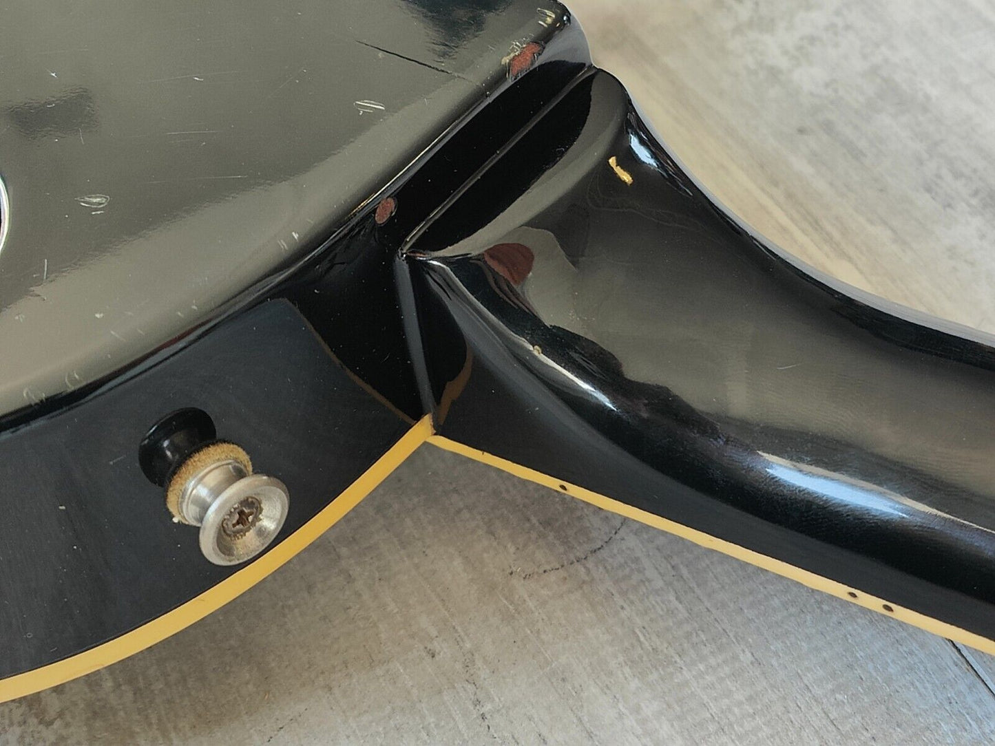 1975 Greco EG-700 Les Paul Standard (Black)