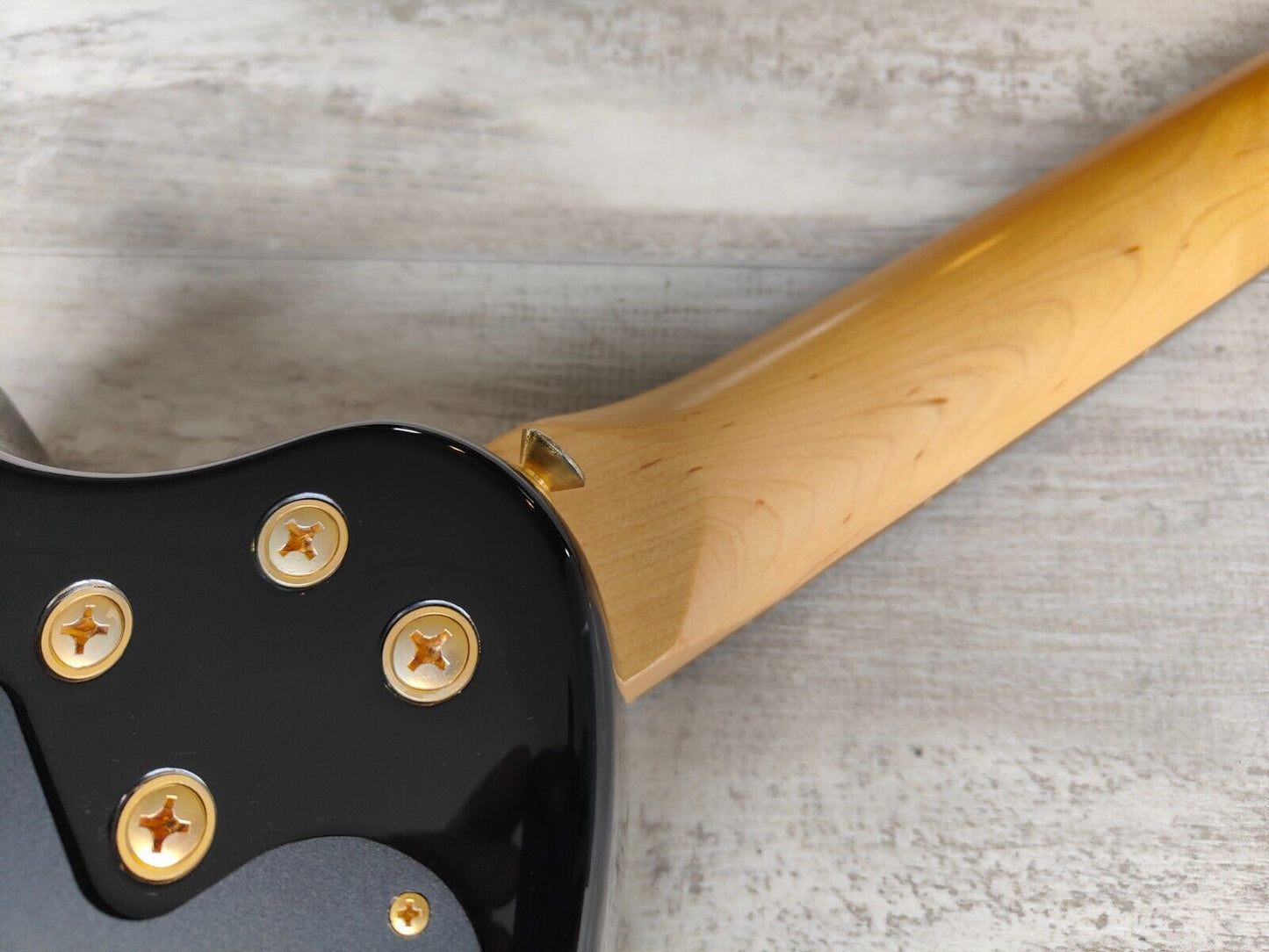 Fernandes ZO-3 Nomad Travel Guitar w/Onboard Speaker/Amplifier