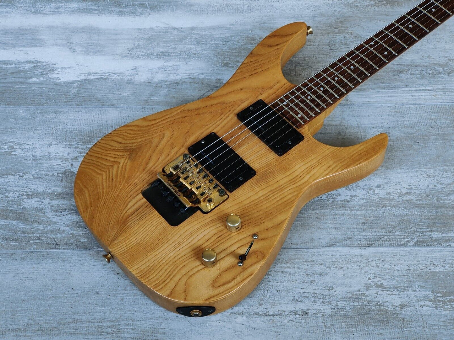 1993 Fernandes Japan FR-75 Revolver Superstrat (Natural)