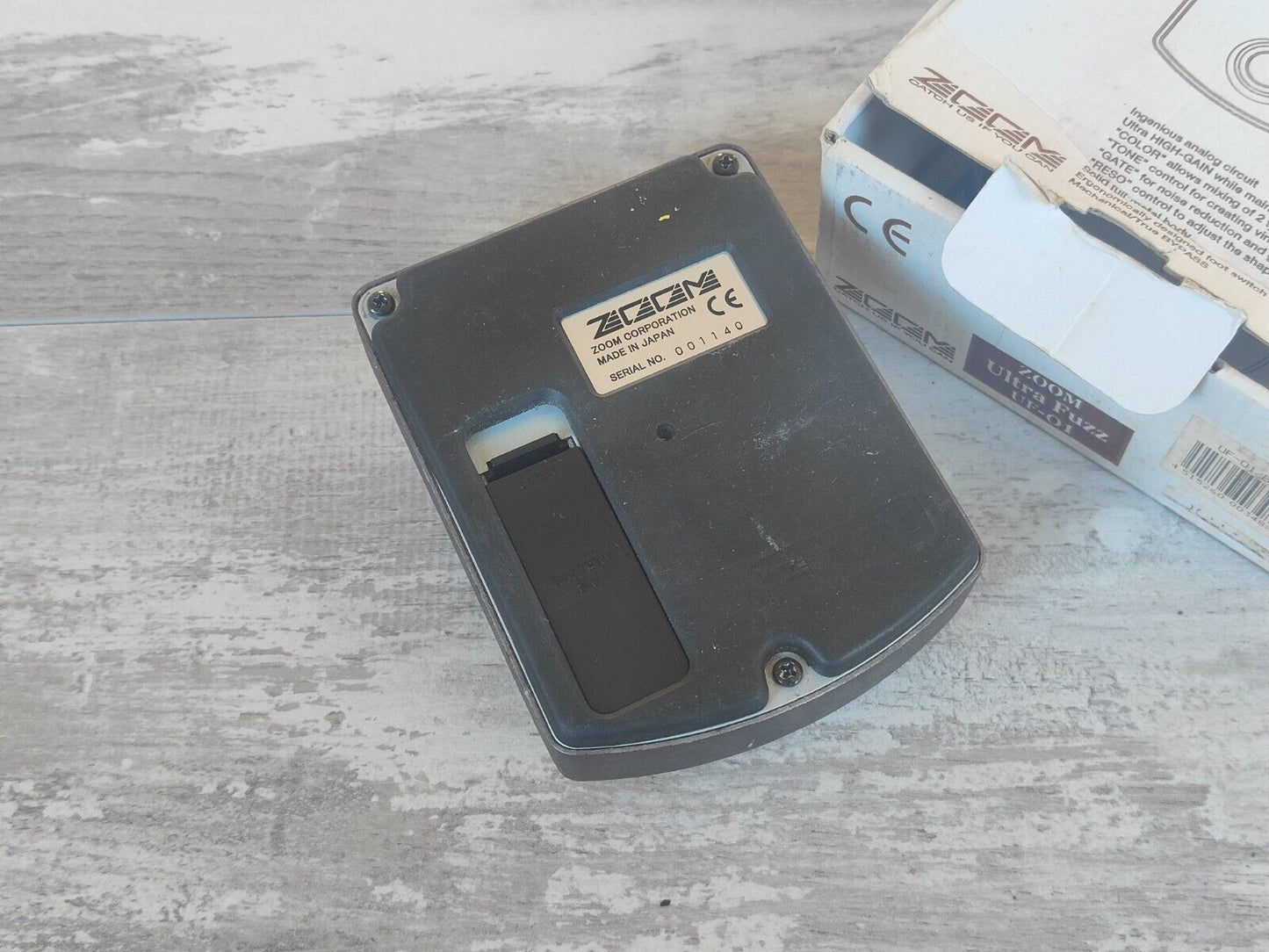 Zoom Japan UF-01 Ultra Fuzz Pedal w/Box