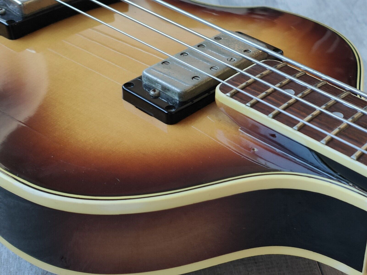 1982 Greco VB-50 Violin Beatle Bass (Brown Sunburst)