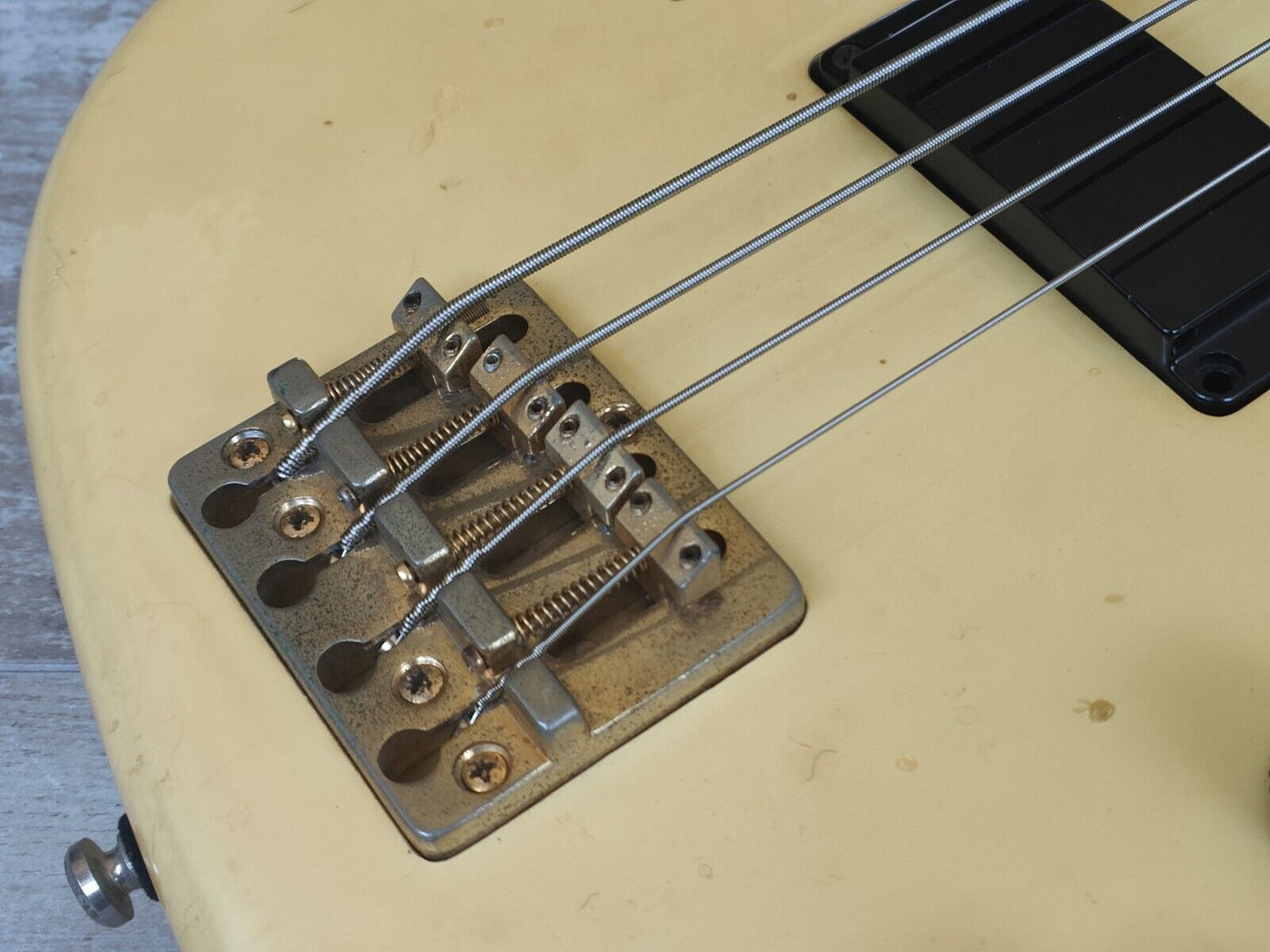 1984 Aria Pro II Japan SB Elite-I Electric Bass (Pearl White)