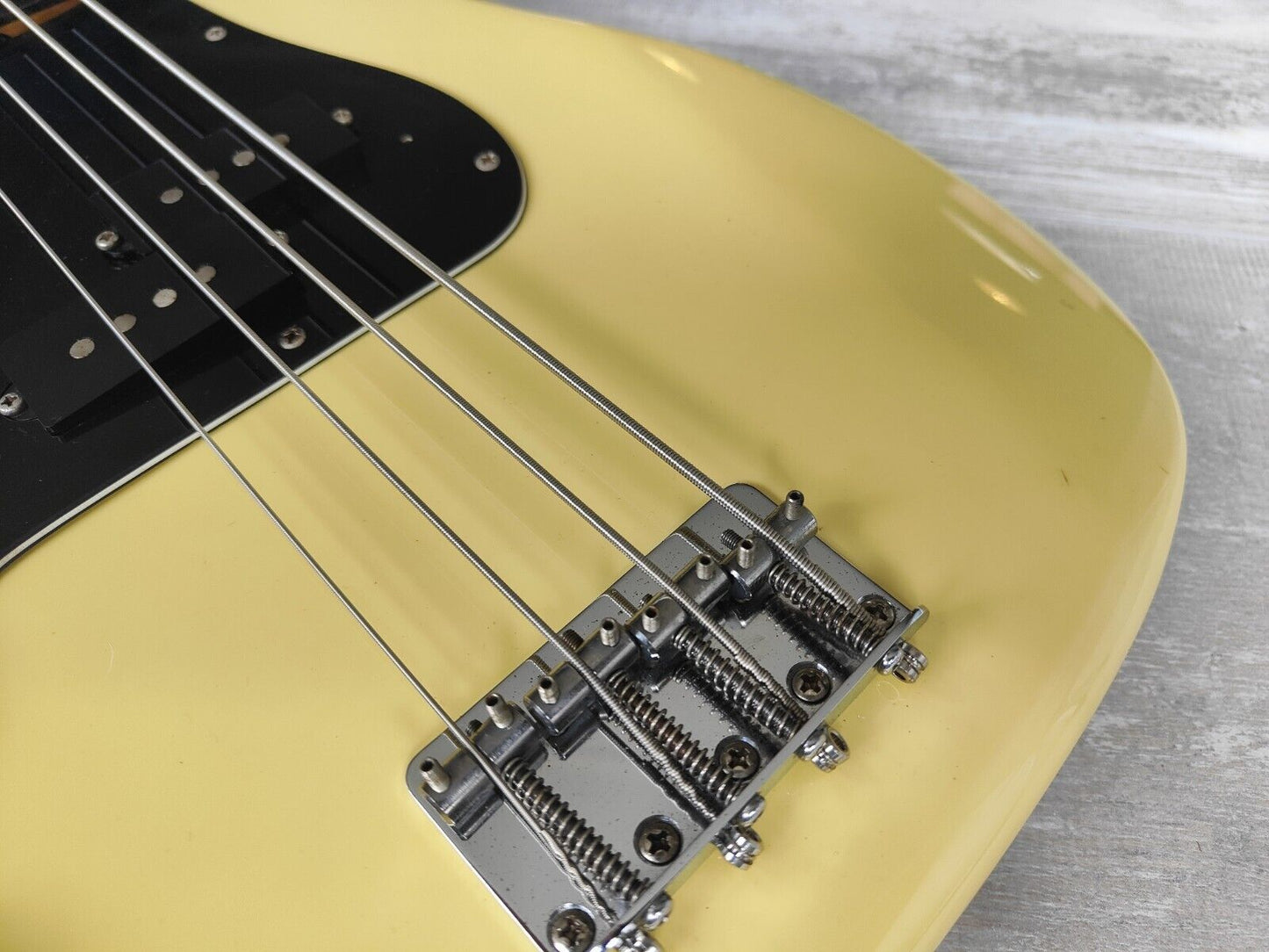 1985 Fernandes Japan FPB-40L Left Handed Precision Bass (White)