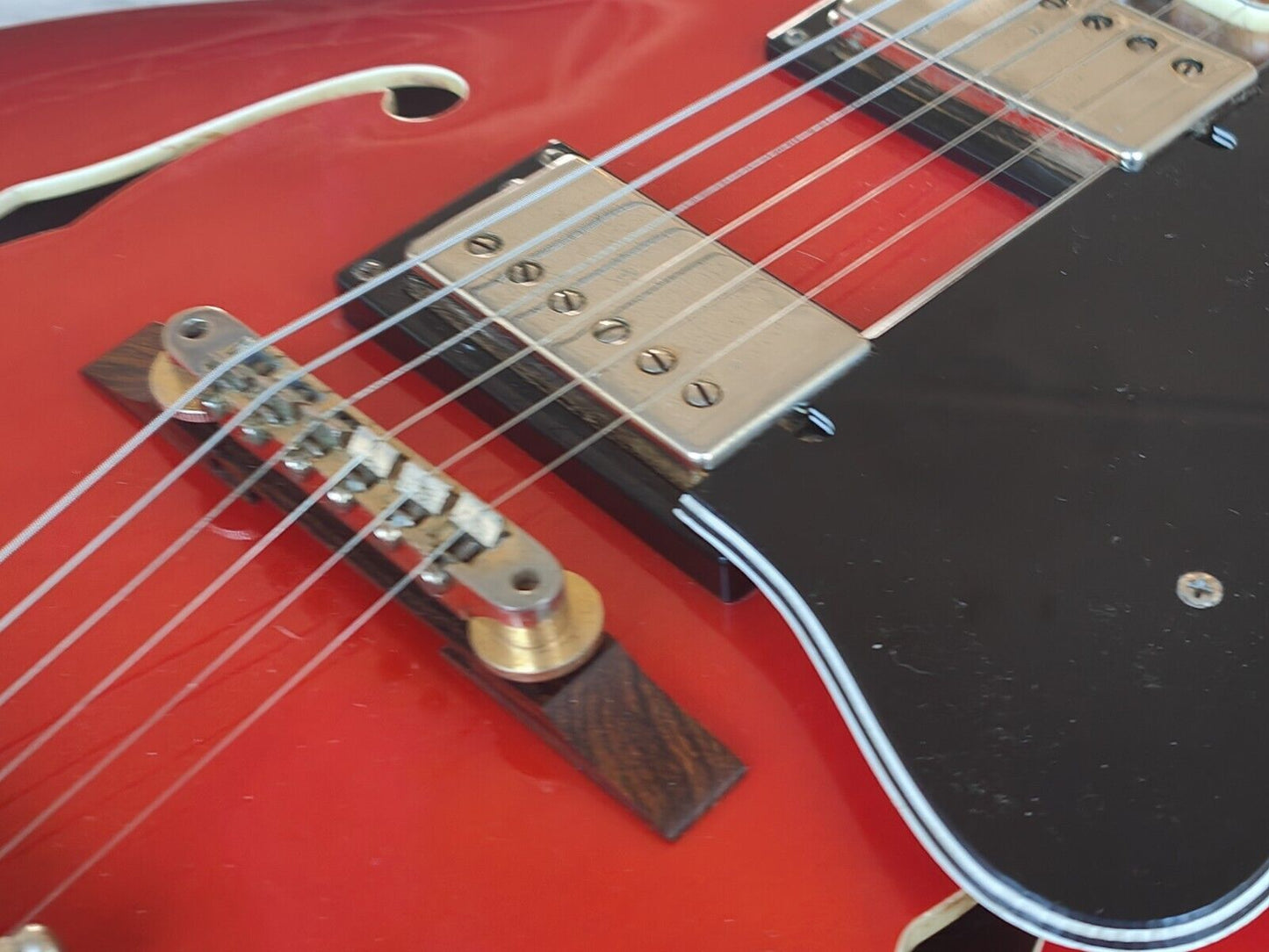 1970's Guyatone (by Matsumoku) SG-28 Hollowbody Guitar (Cherry Red)