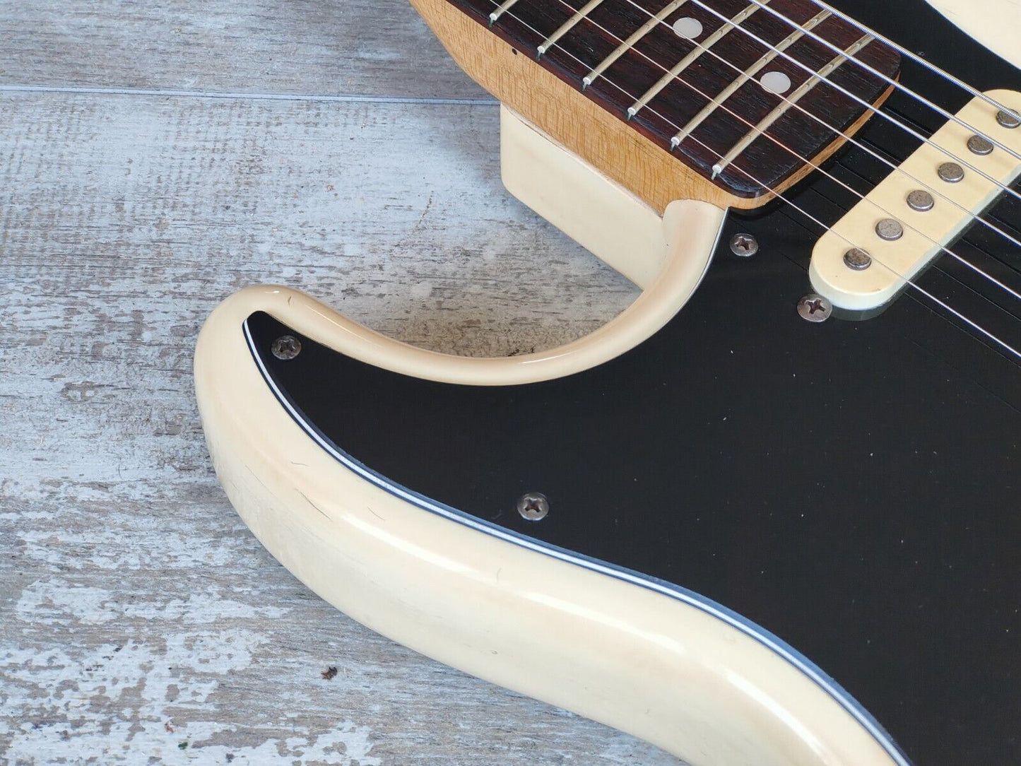 1986 Fender Japan ST72-55 LH Left Handed '72 Reissue Stratocaster (White)