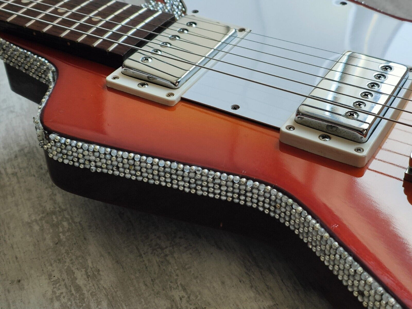 1970's Tomson Japan Explorer/Destroyer Electric Guitar (Sunburst)