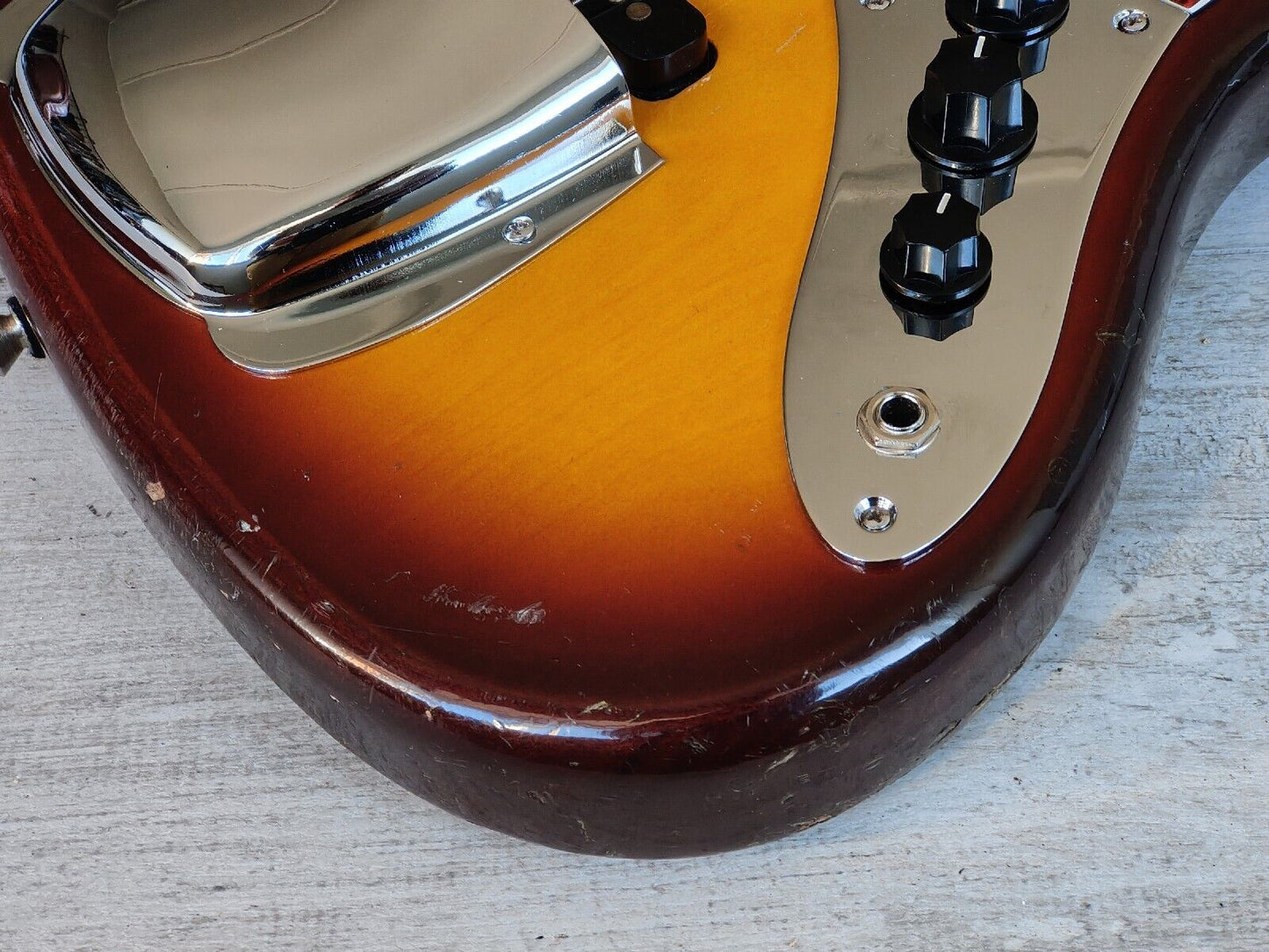 1970's Unknown Japanese Jazz Bass (Violin Sunburst)