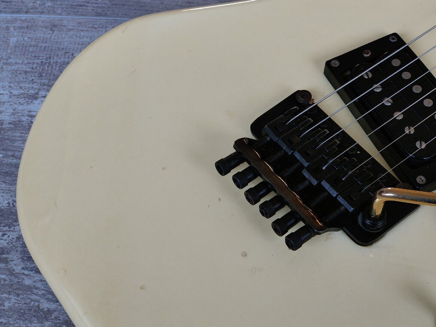 1994 Kramer Japan JK Series Superstrat (Aged White)